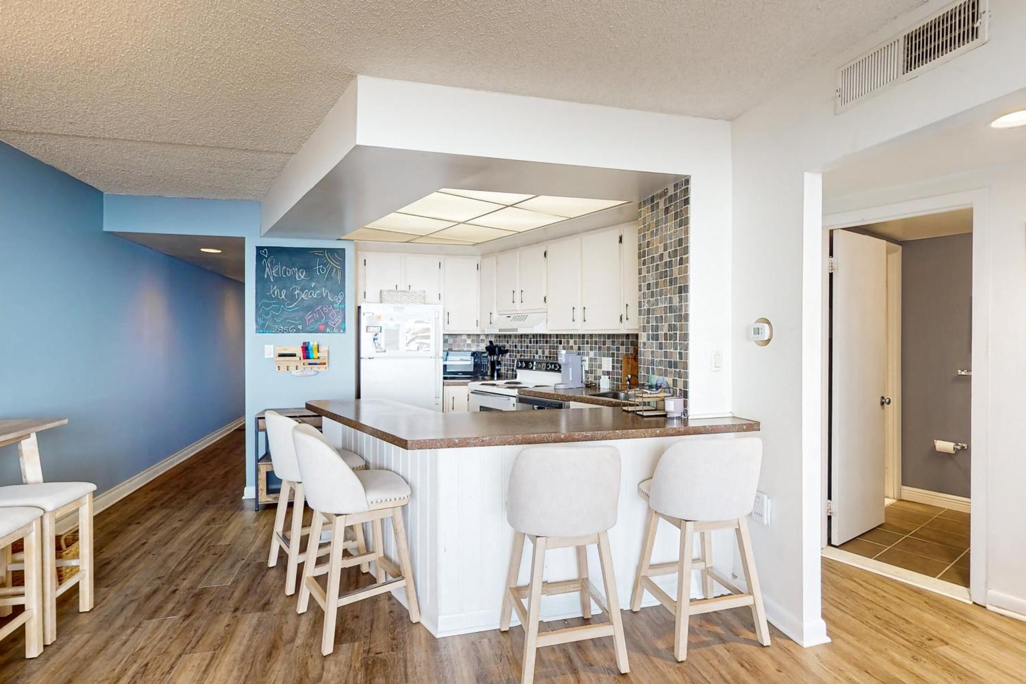 Golden Sands 316 Apartment