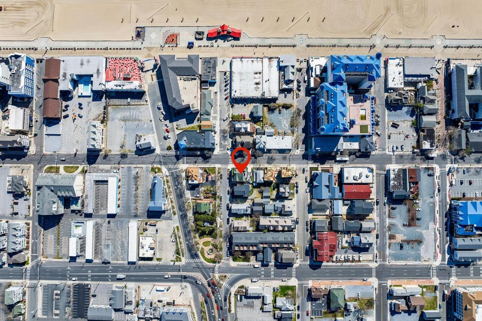 Apartment 100 S Baltimore Ocean City