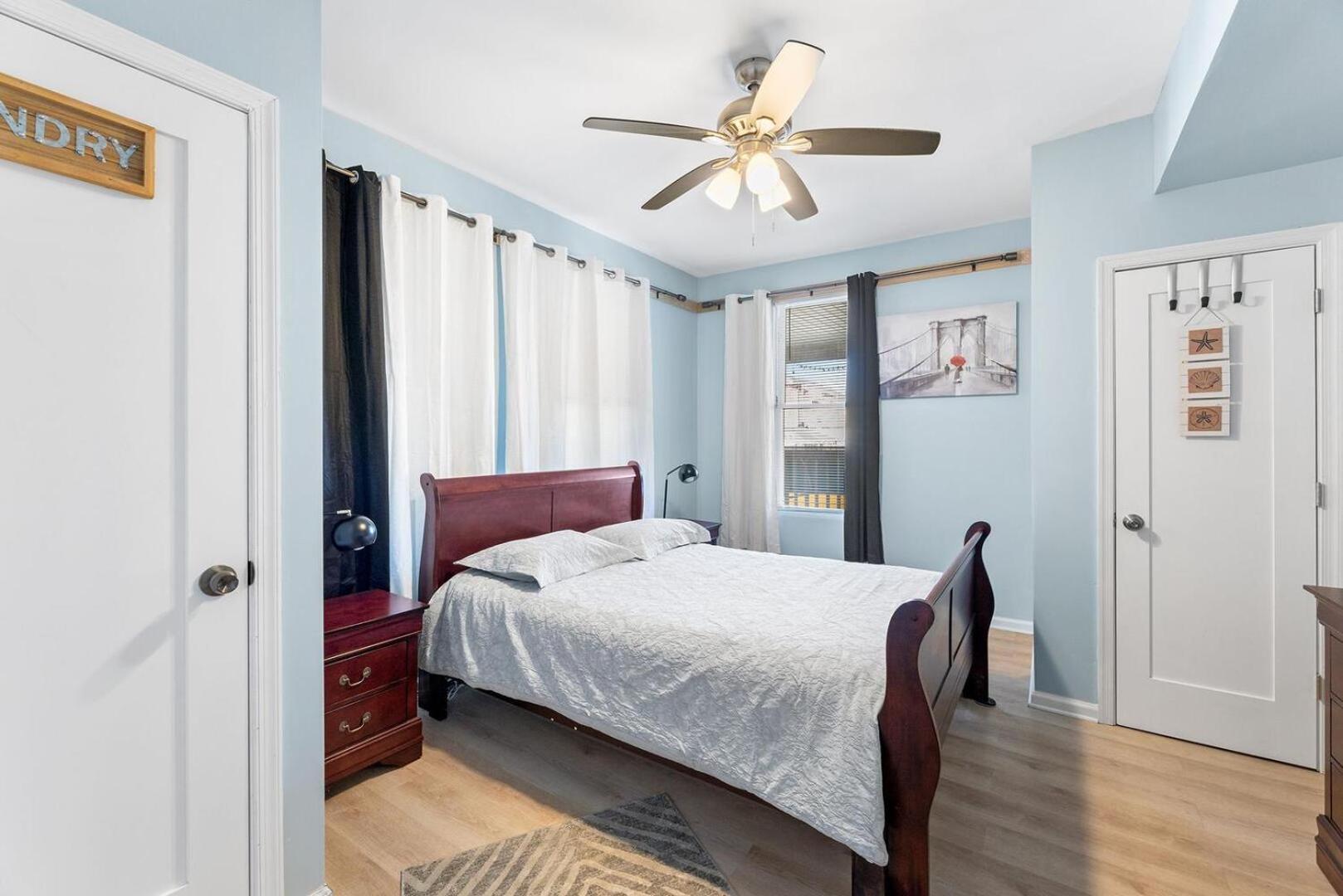 Apartment 100 S Baltimore Ocean City