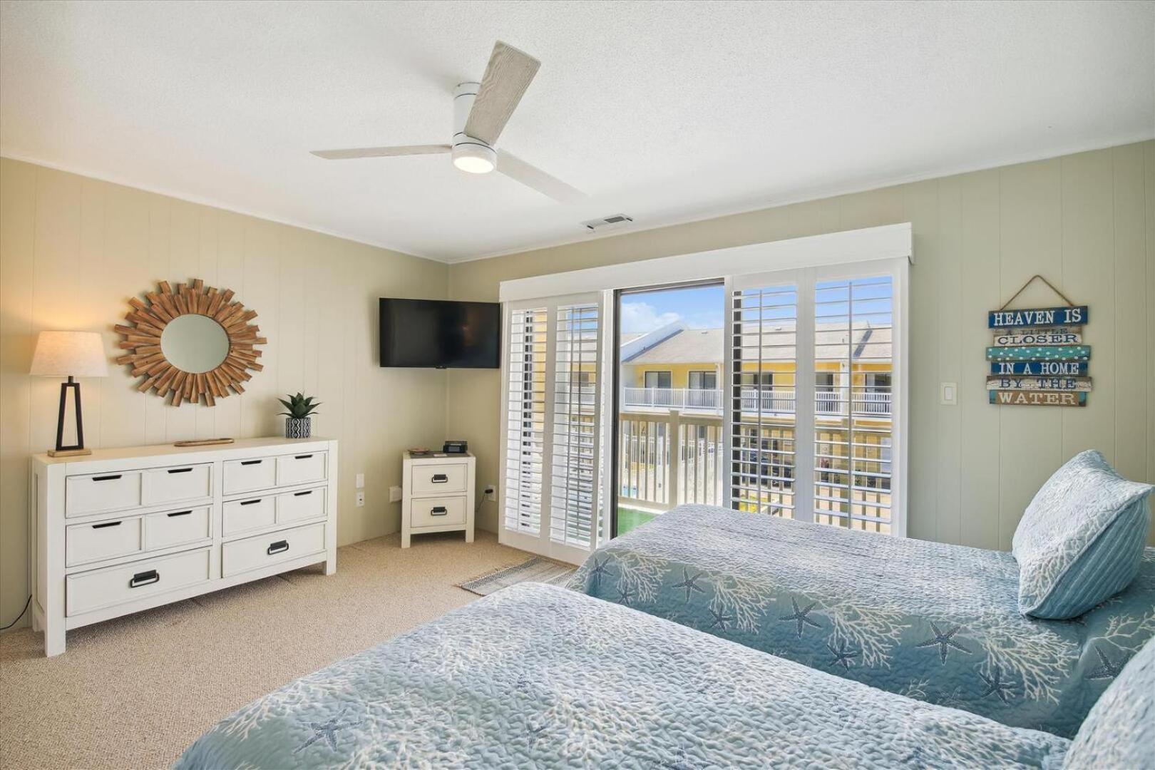 Sunset Cove 17 Ocean City