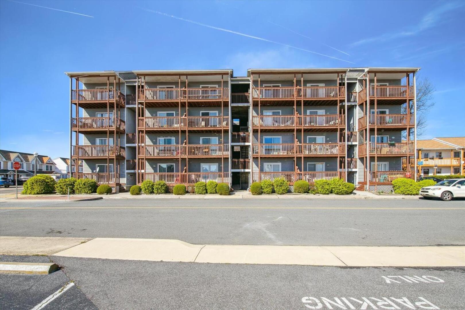 Breezy Point 202 * Ocean City