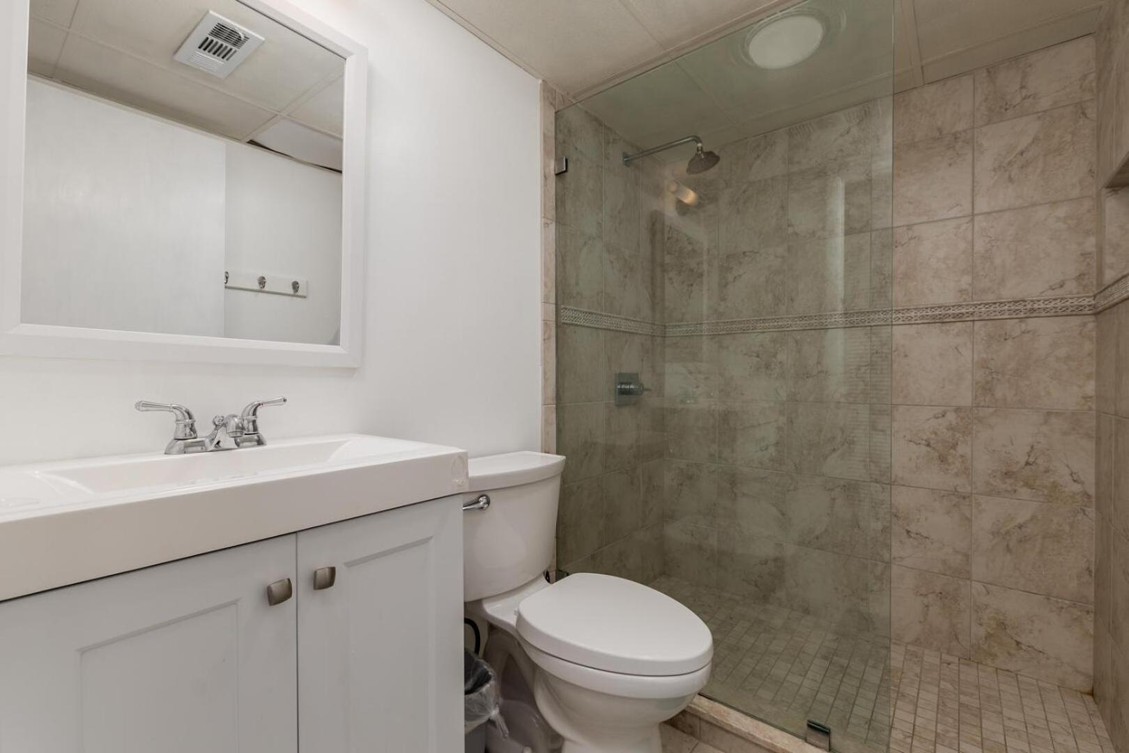 Breezy Point 302 Holiday home