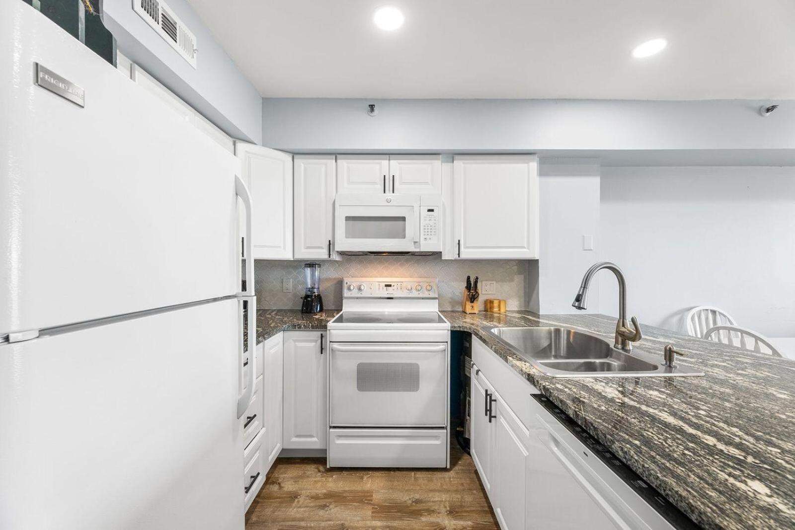 Breezy Point 302 * Ocean City