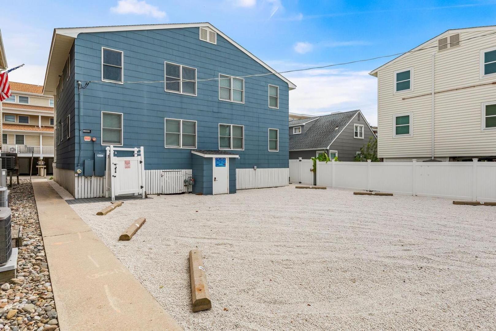 Apartment The Barracuda 4 Steps To The 2br Sleeps 6 Ocean City
