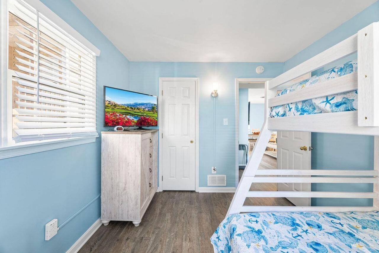 The Barracuda 4 Steps To The 2br Sleeps 6 *