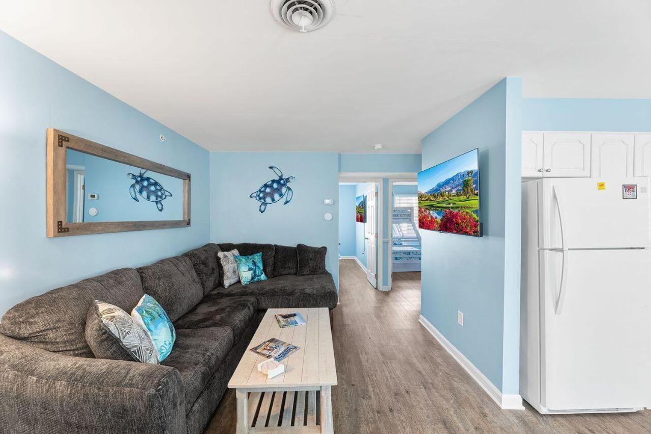 The Barracuda 4 Steps To The 2br Sleeps 6 Apartment
