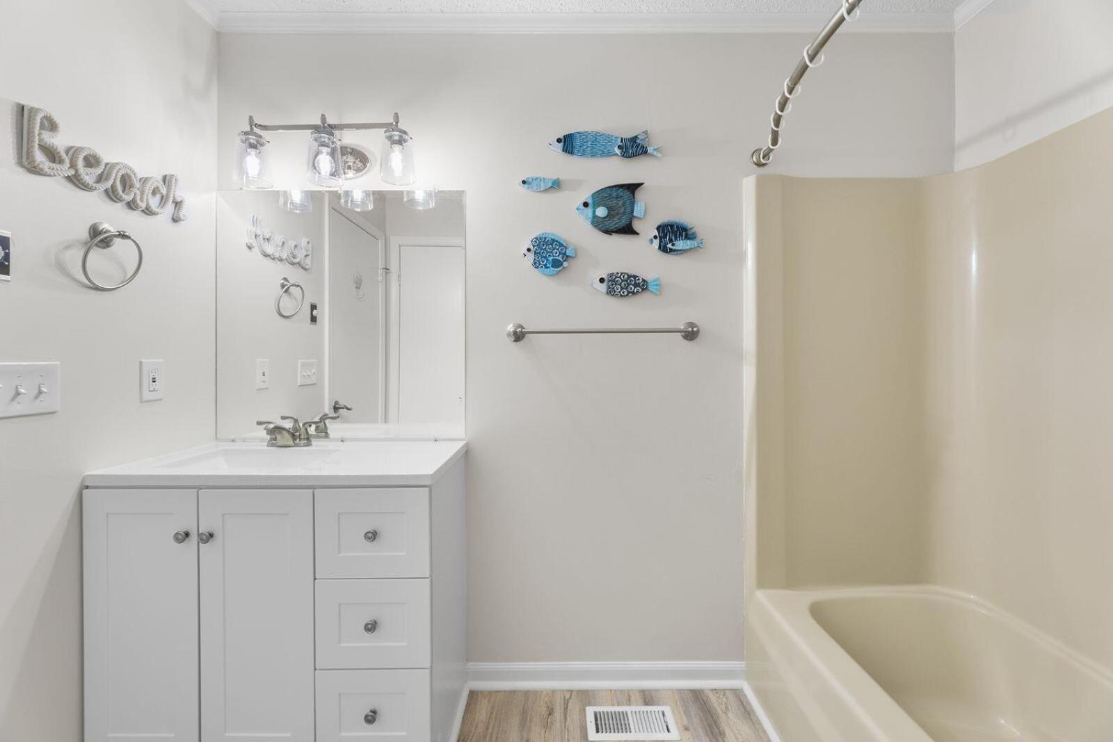 14104 Dukes Ave Apartment Ocean City