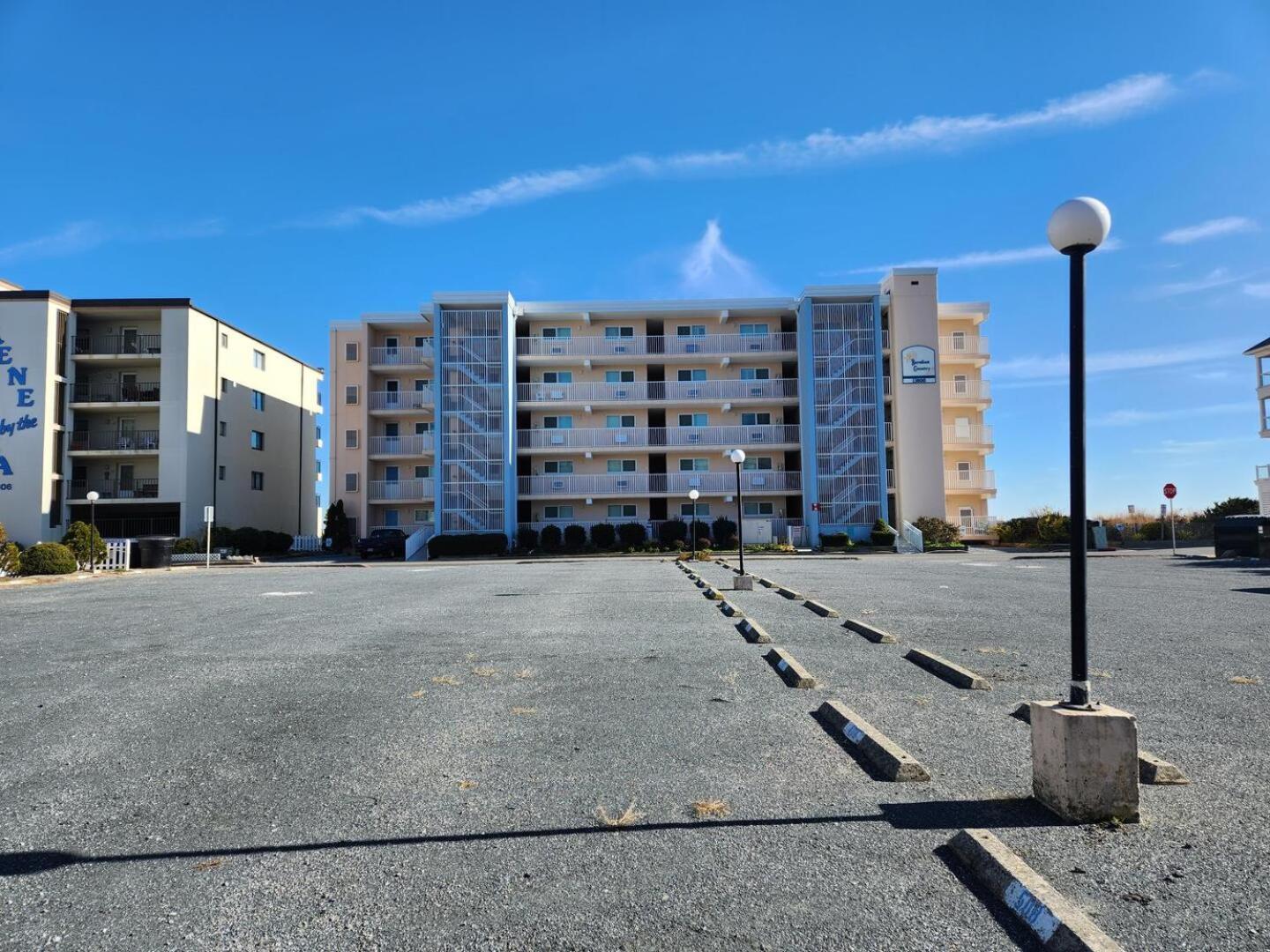 Barefoot Country 202 Apartment