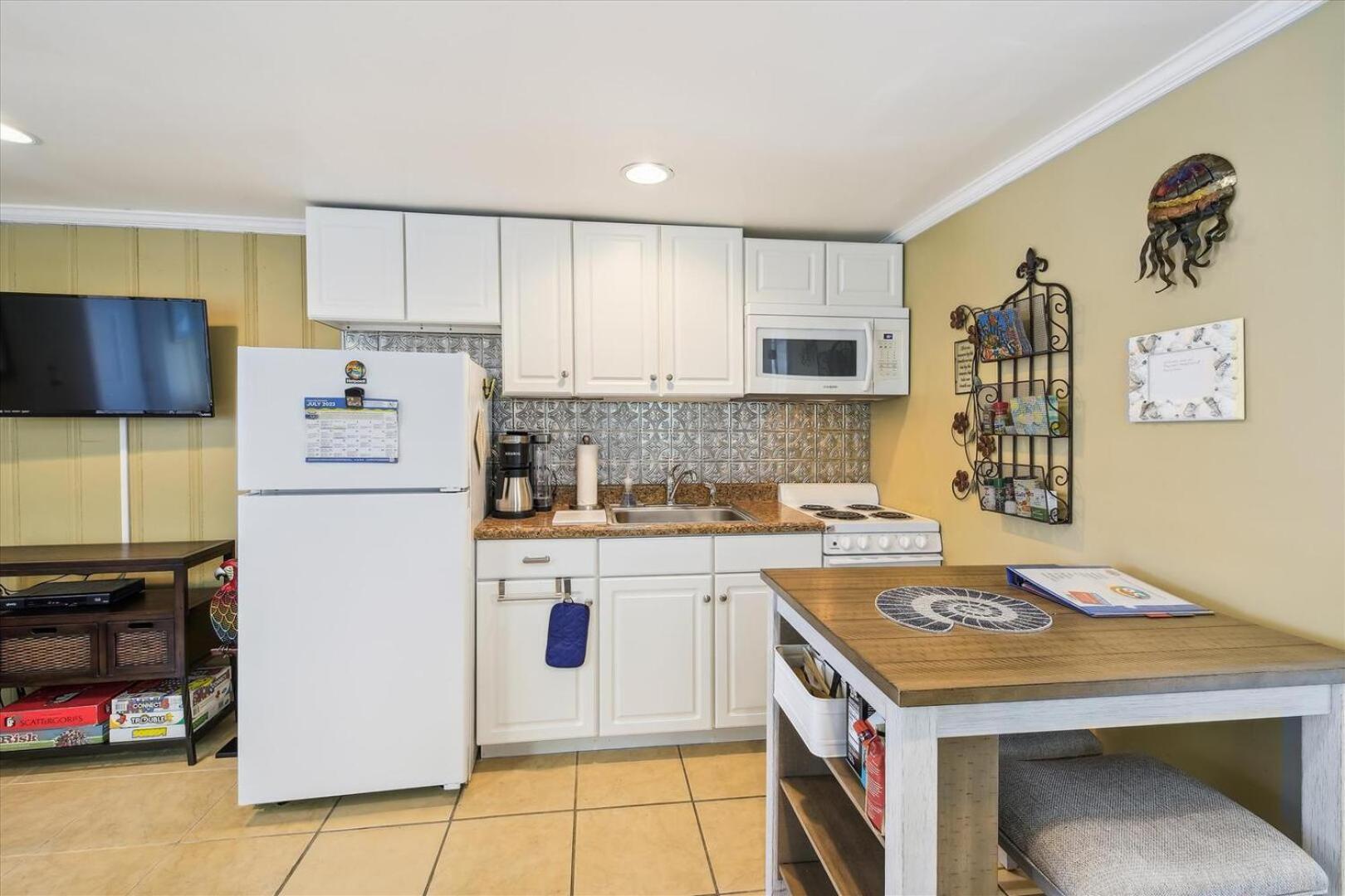 Parrot Bay 17 Apartment