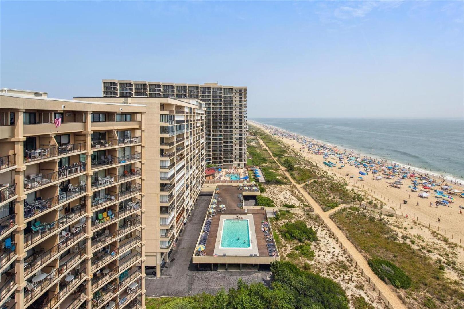 High Point South Floor Penthouse Apartment *