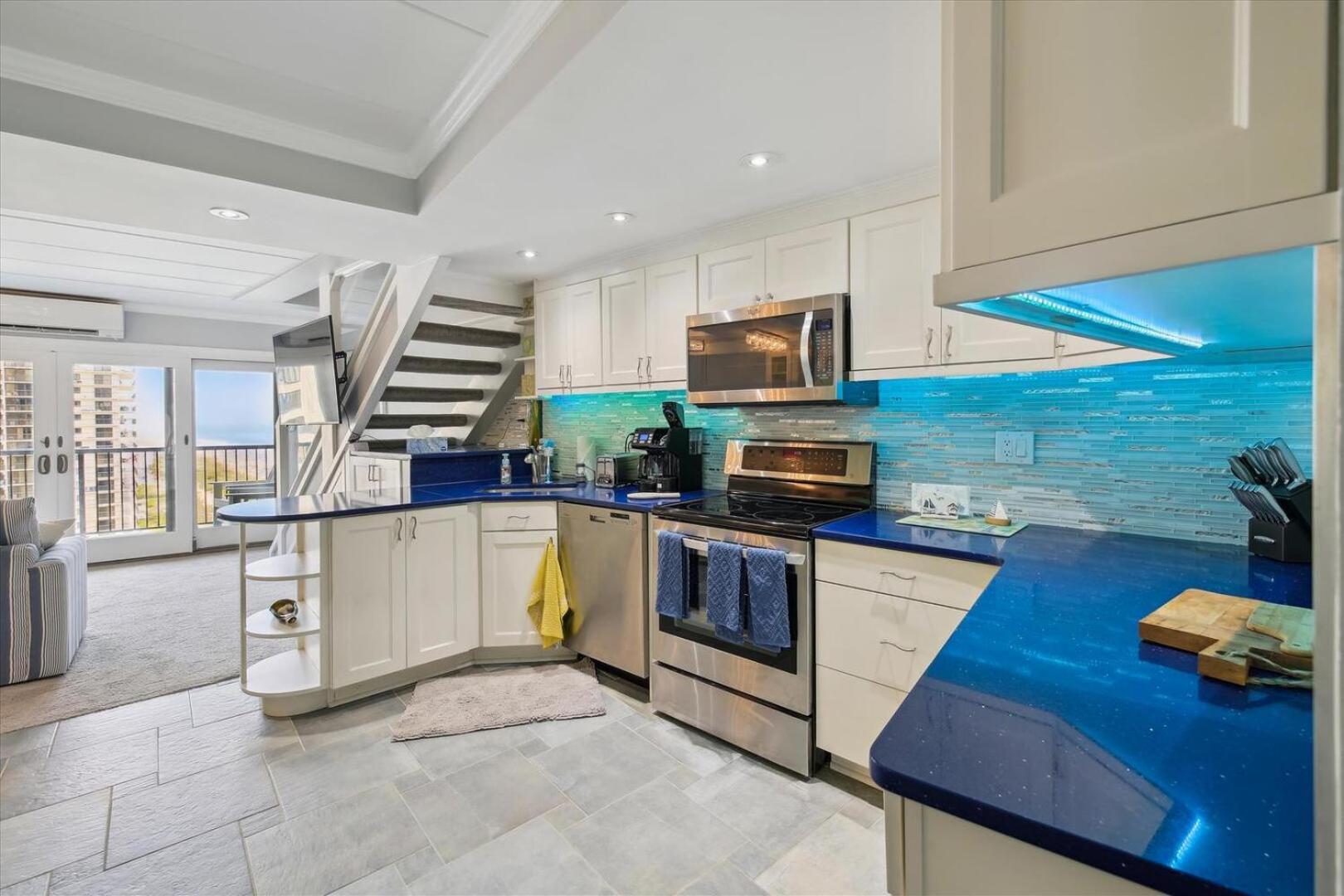 High Point South Floor Penthouse