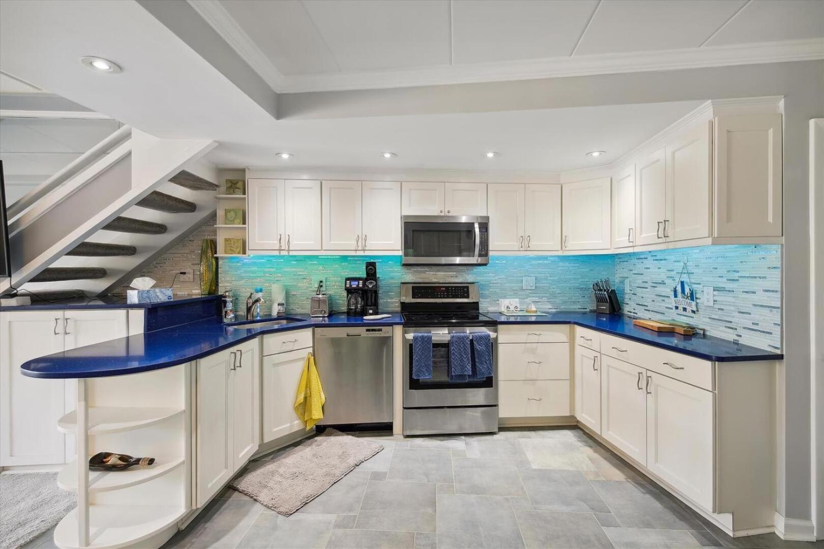 High Point South Floor Penthouse Apartment