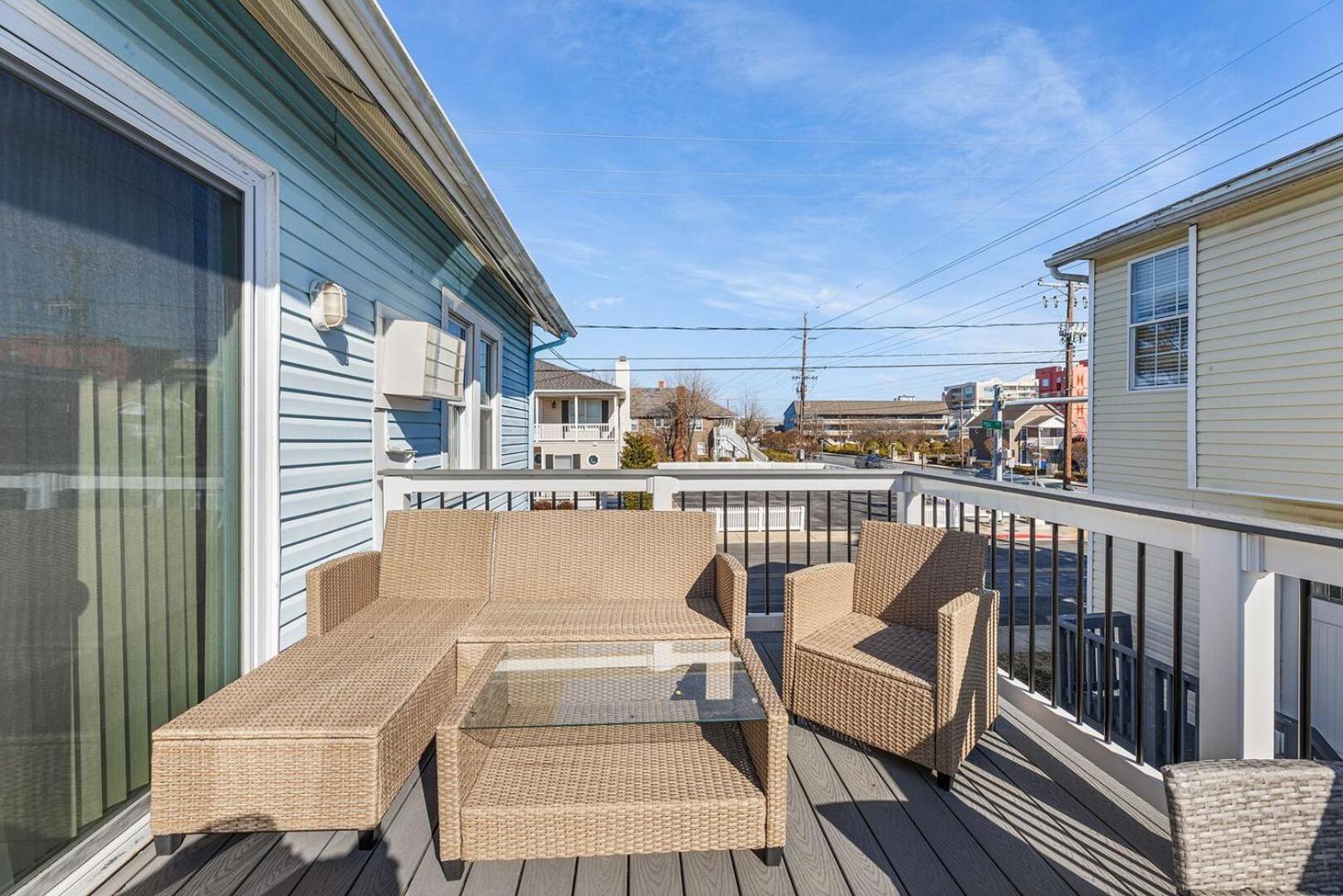 Parrot Bay 37 Ocean City