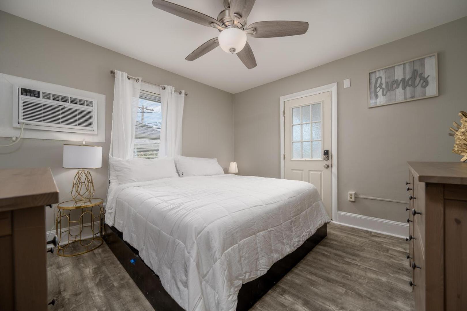Parrot Bay 37 * Ocean City