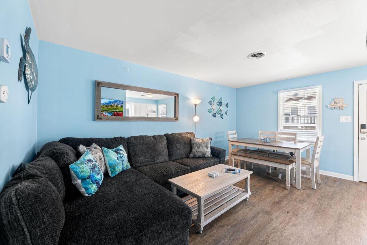 The Barracuda 3 Steps To The 2br Sleeps 6 * Ocean City