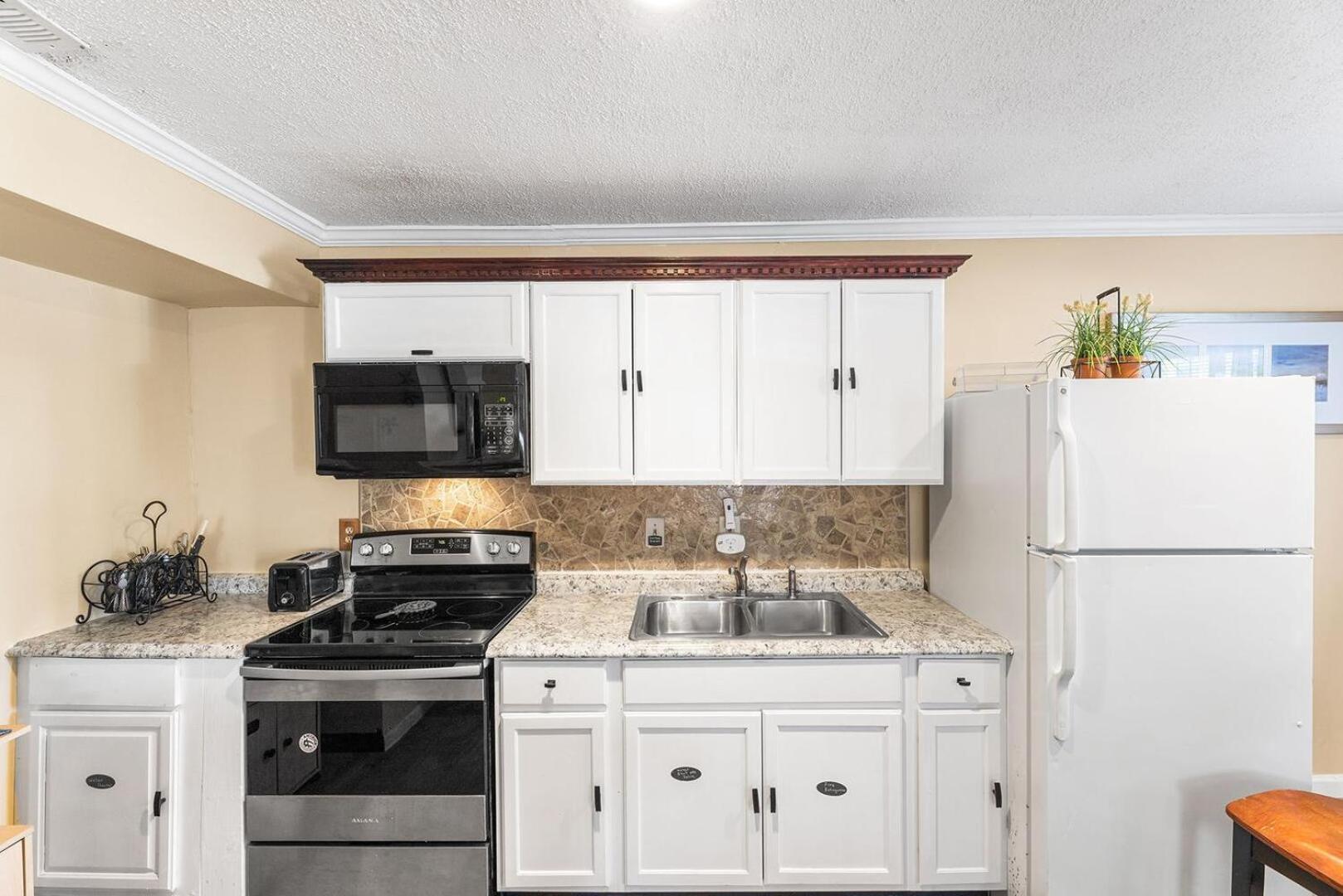 Eagles Landing 101 Apartment *