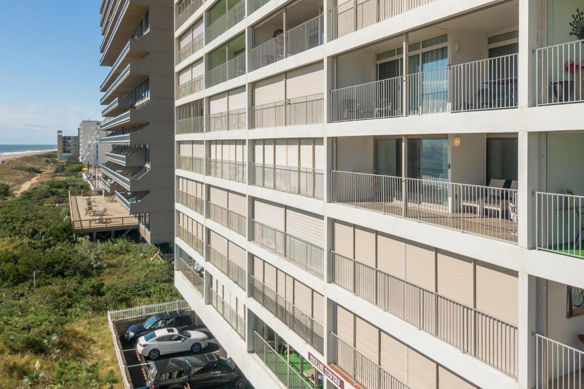Apartment Family Friendly 2br, Amazing Unobstructed Ocean View,huge Balcony, Pool *