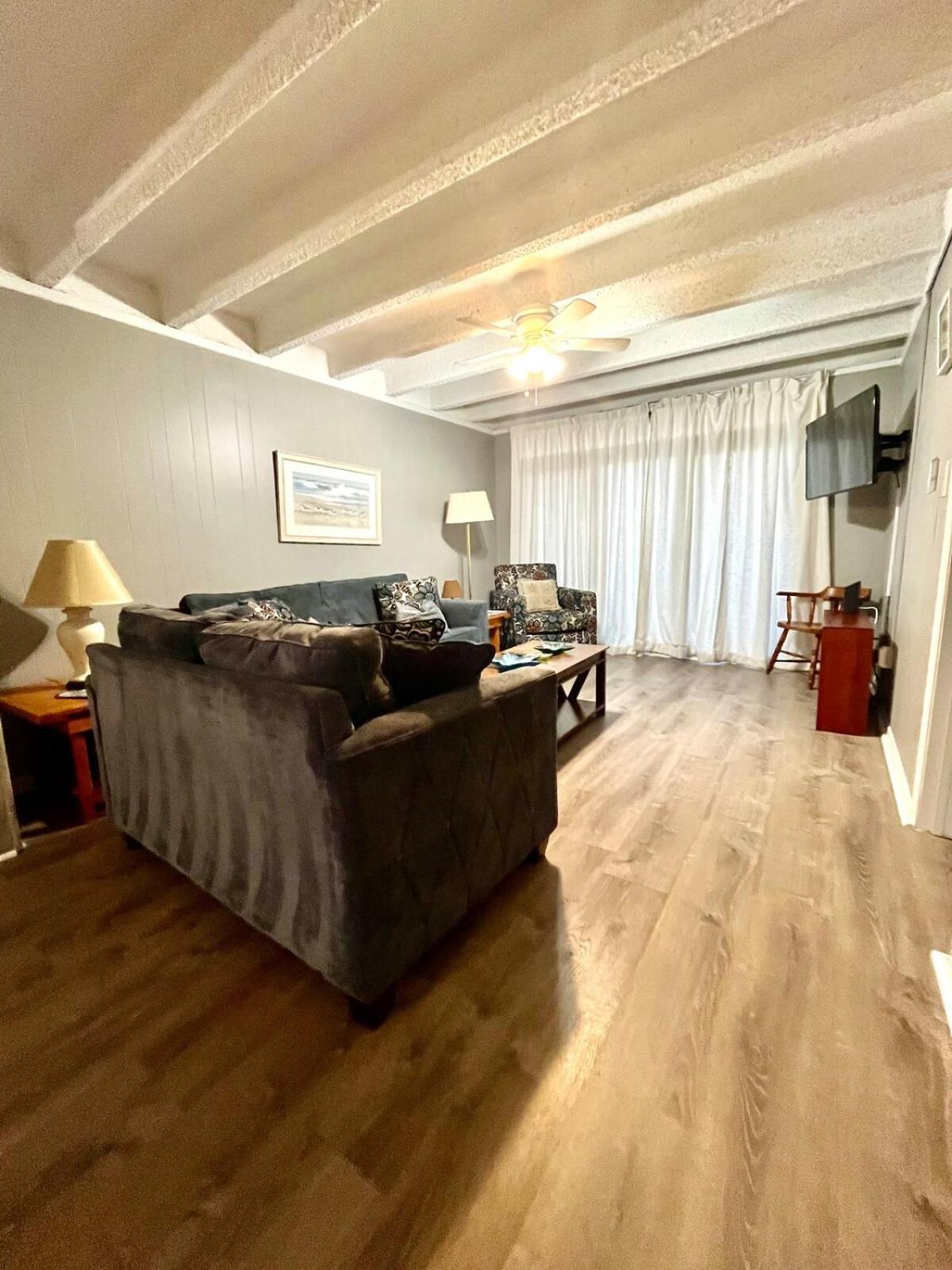 Ocean Retreat Apartment