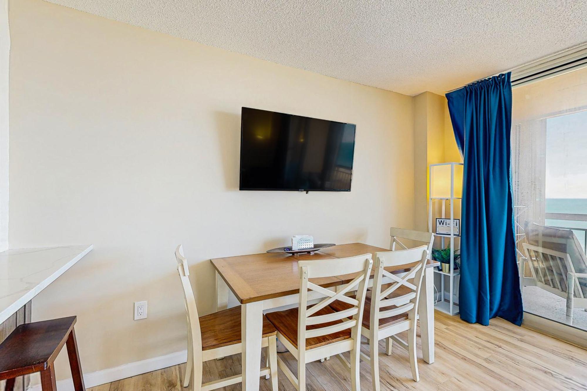 Fountainhead Towers 1008 *