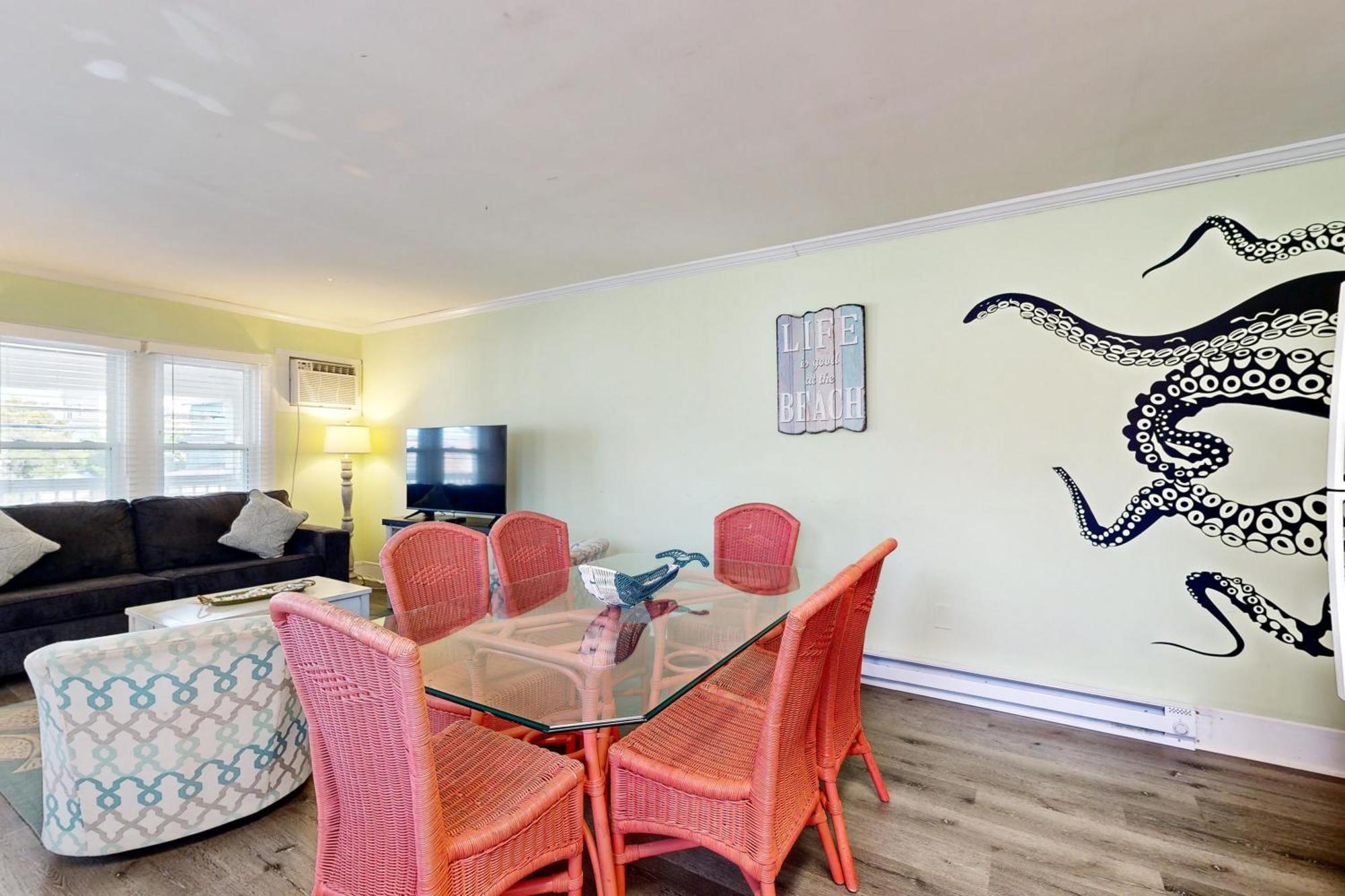 Brooklyn's Casa Rosa & Hitch Holiday home