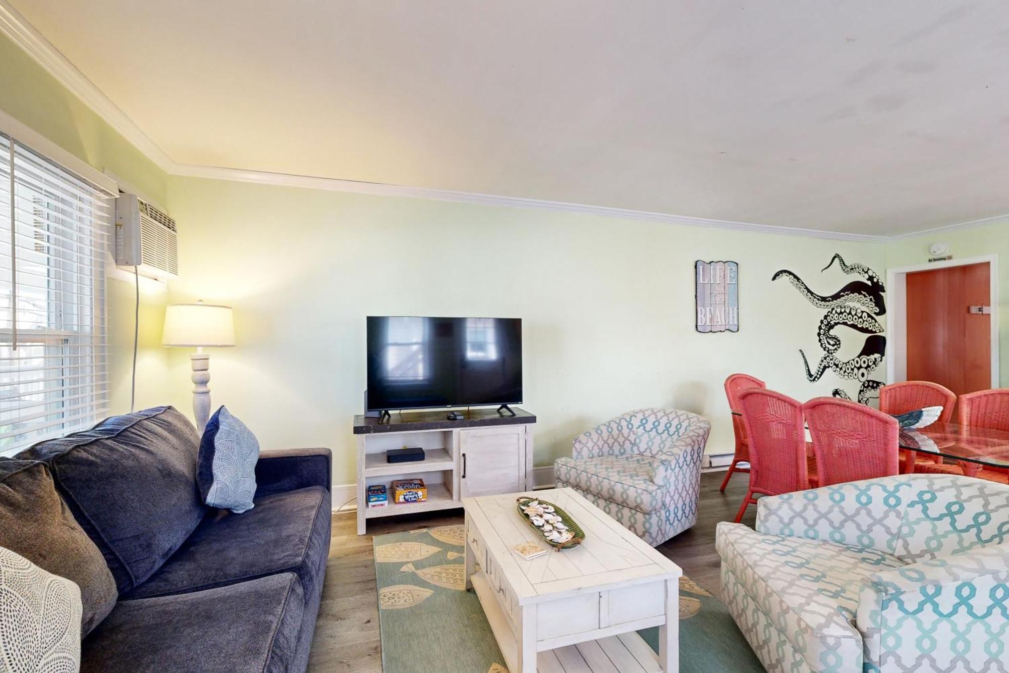 Brooklyn's Casa Rosa & Hitch * Ocean City