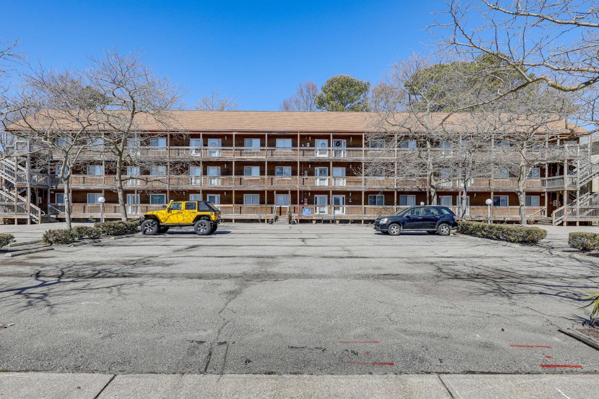 Apartment Walk To Newly Remodeled In Ocean *