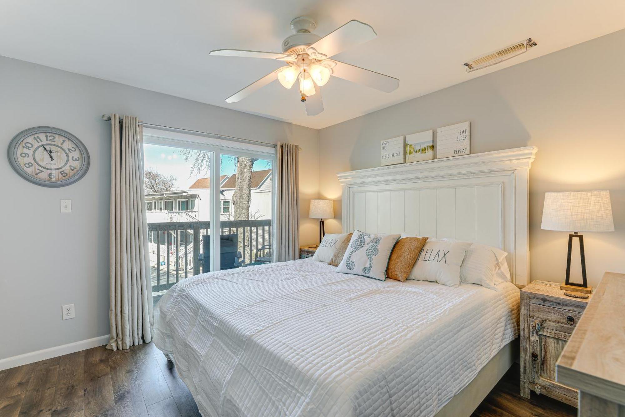 Walk To Newly Remodeled In Ocean *