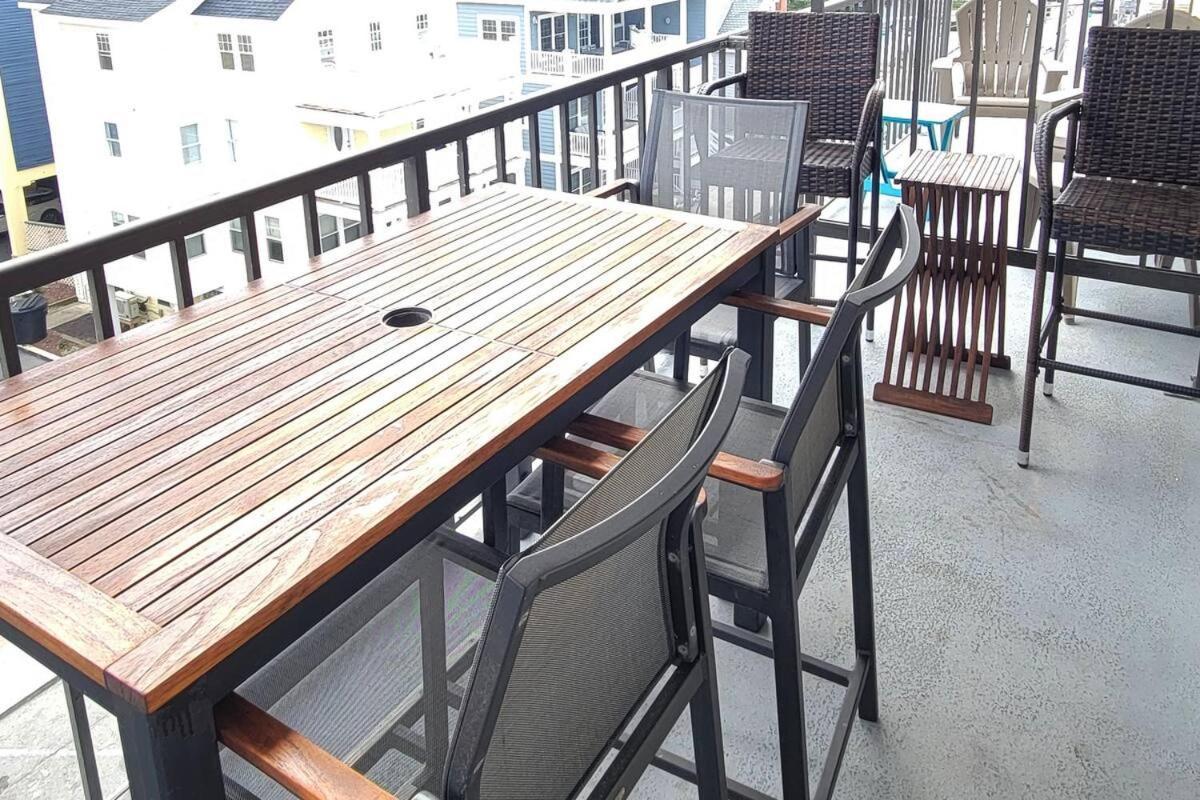Apartment Oc Boardwalk With Ocean View *