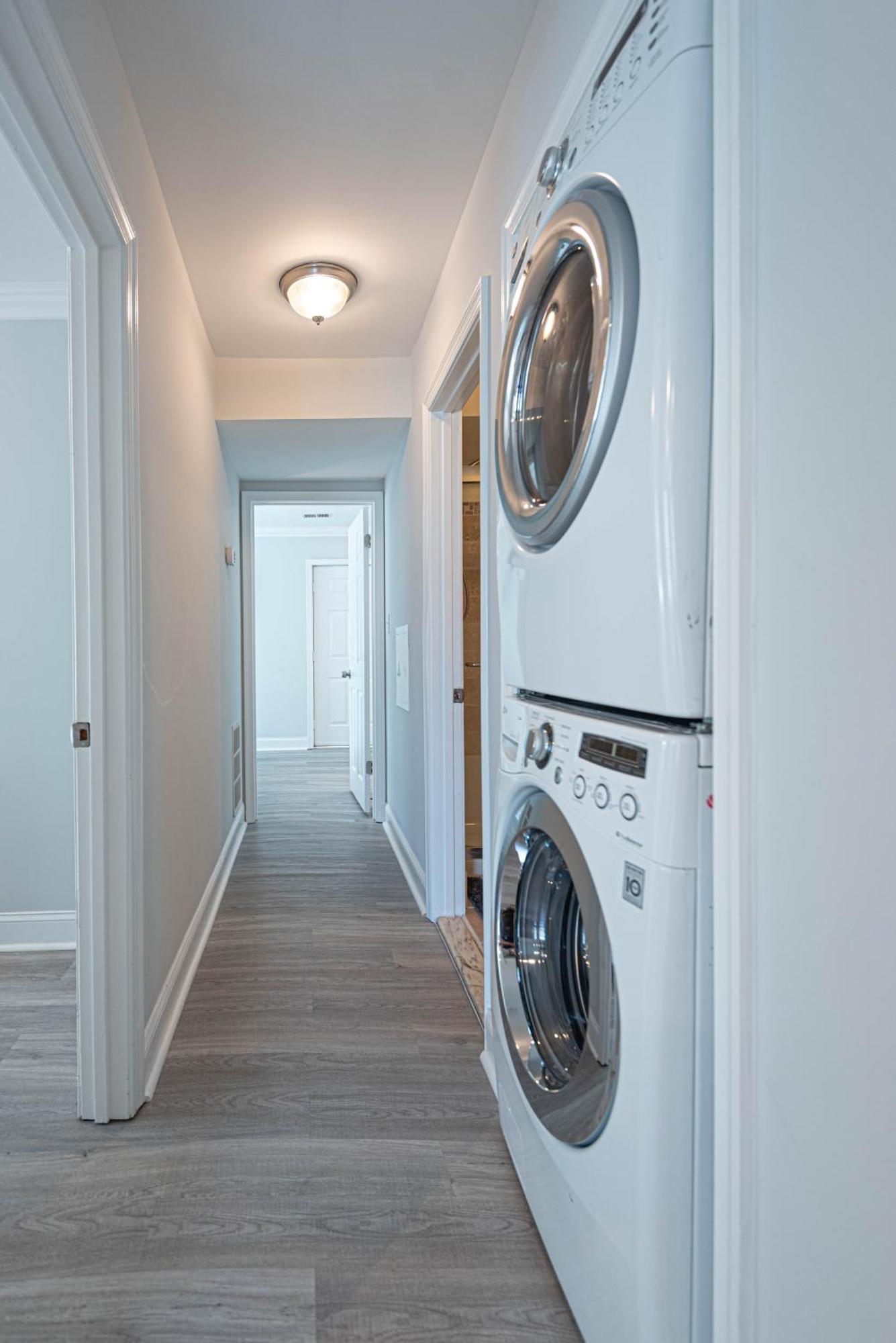 Holiday home Spacious 2-bedroom On 43rd Street Easy Access To Oc Convention Center!