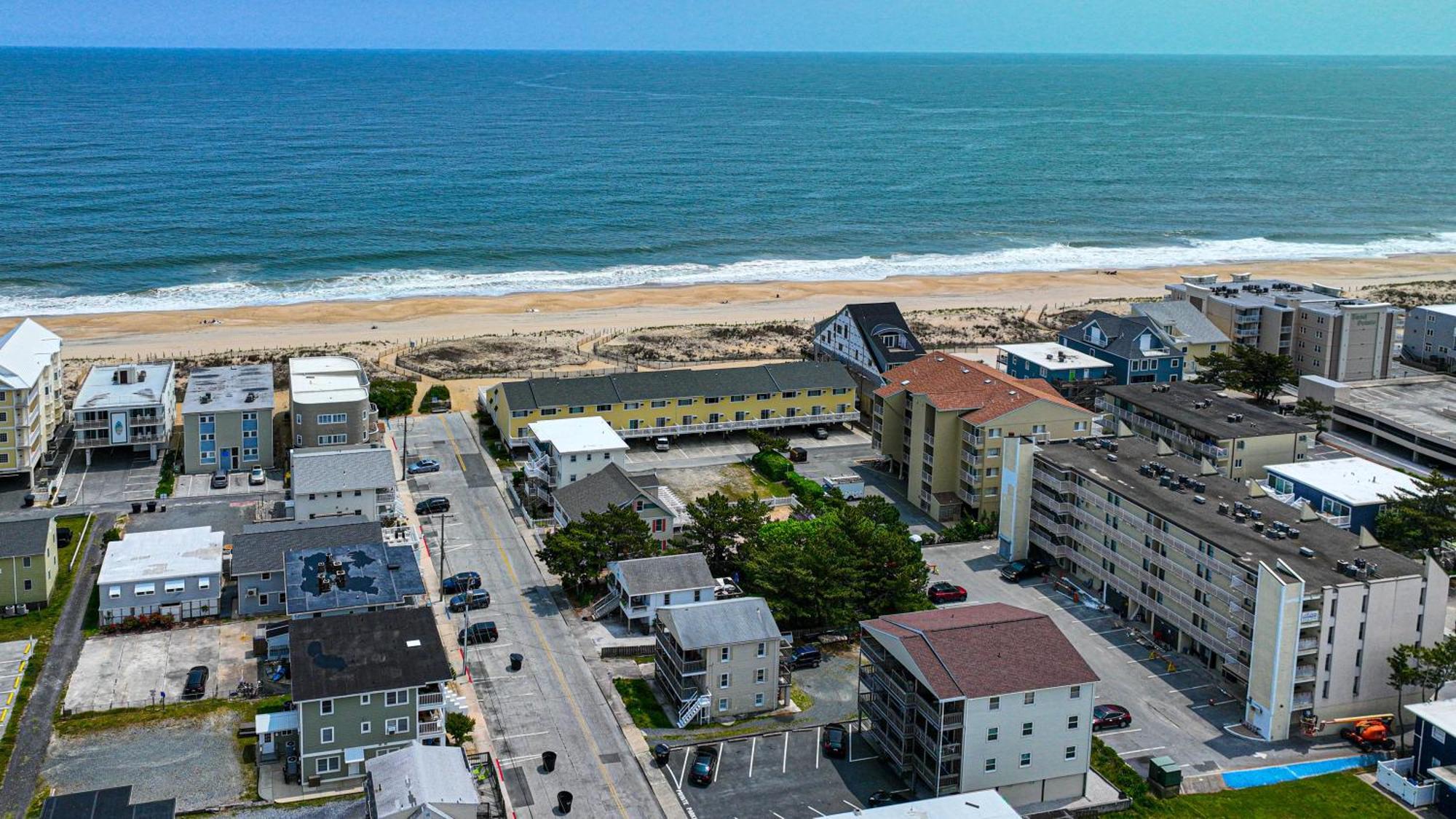 Spacious 2-bedroom On 43rd Street Easy Access To Oc Convention Center! Ocean City