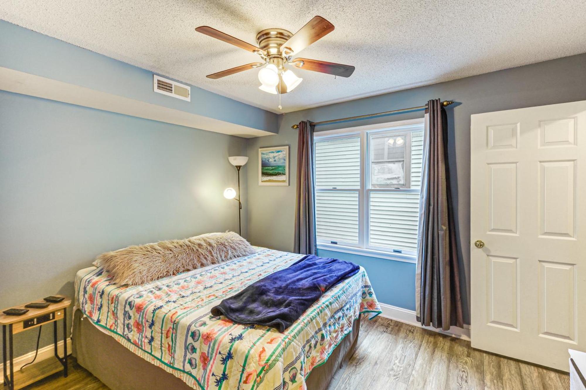 Apartment Ocean Escape Less Than 1 Mile To Beaches And Boardwalk!