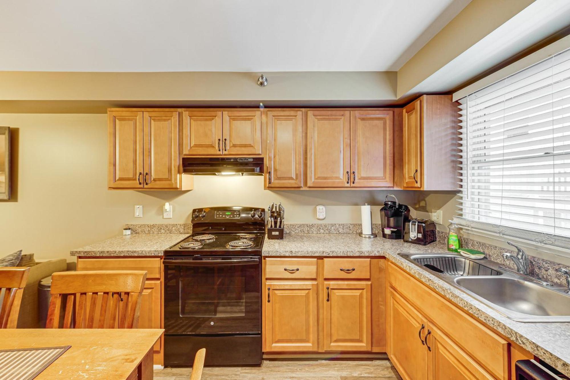 Apartment Ocean Escape Less Than 1 Mile To Beaches And Boardwalk! Ocean City