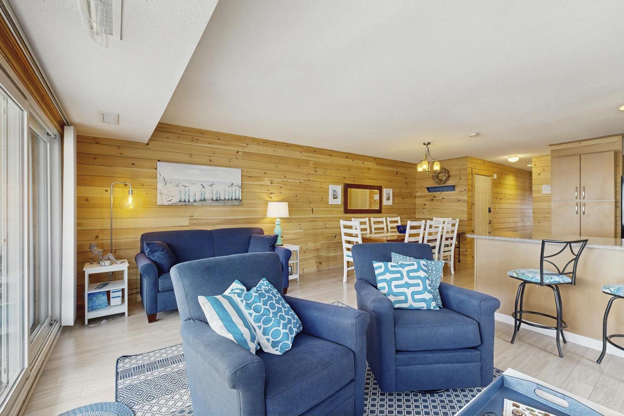Summer Sands At 80 East