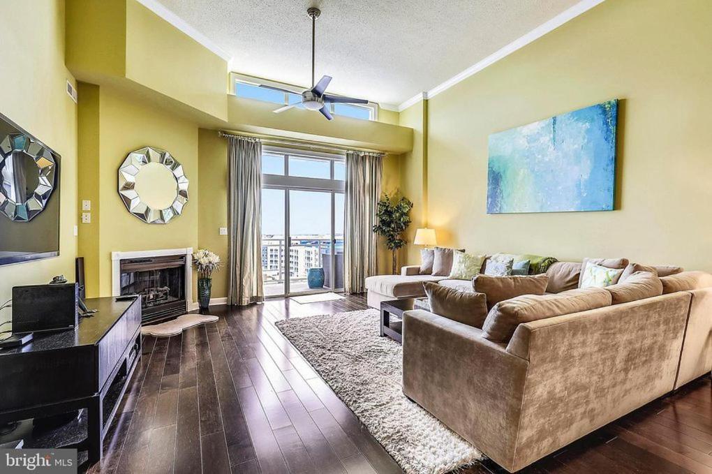 Bay Front Paradise Penthouse Unit * Ocean City