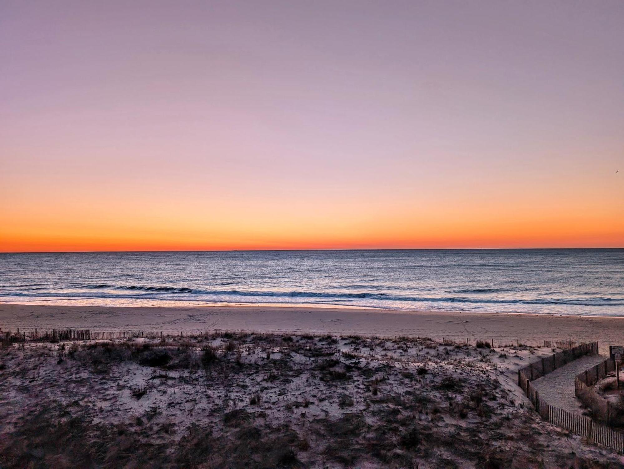 New! Direct Oceanfront End Unit With Private Balcony Apartment Ocean City