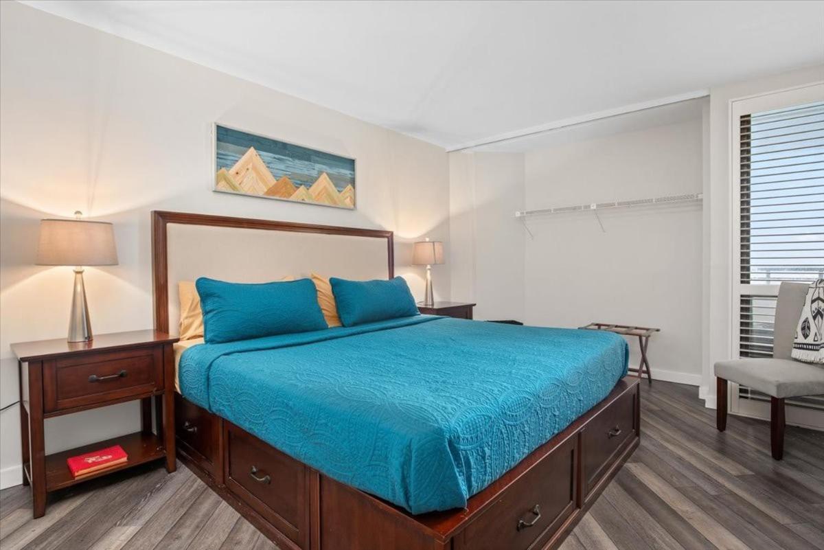 Pyramid 16f - Blue Scarab Holiday home