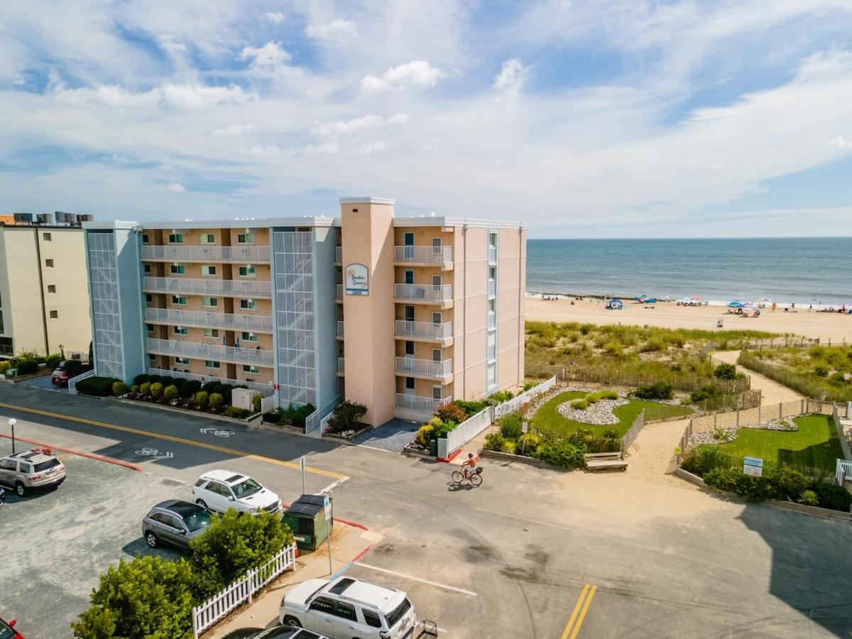 Barefoot Country 407 - Riptide Ocean City