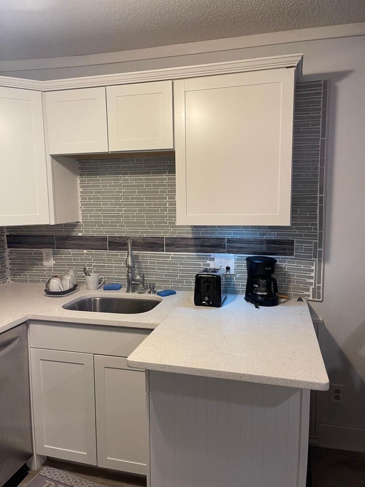 Apartment 504 Lark Ln, Ocean City, Md , 2 Bedrooms With Pool *