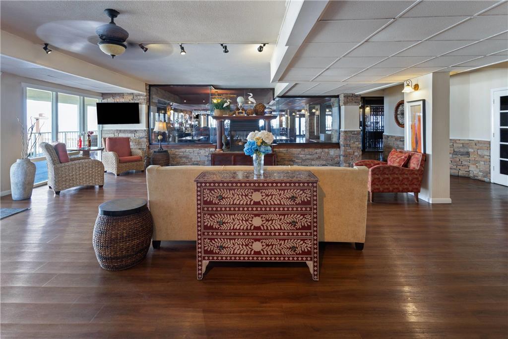Howard Johnson Plaza By Wyndham Ocean Oceanfront Ocean City