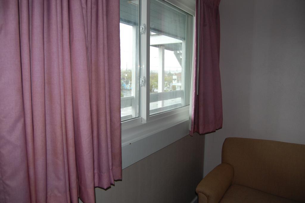 Sea Breeze Ocean Hotel Ocean City