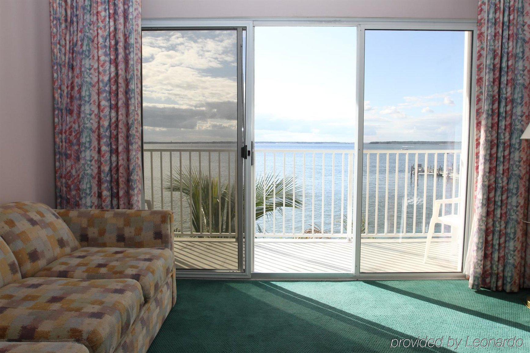 Princess Bayside Hotel