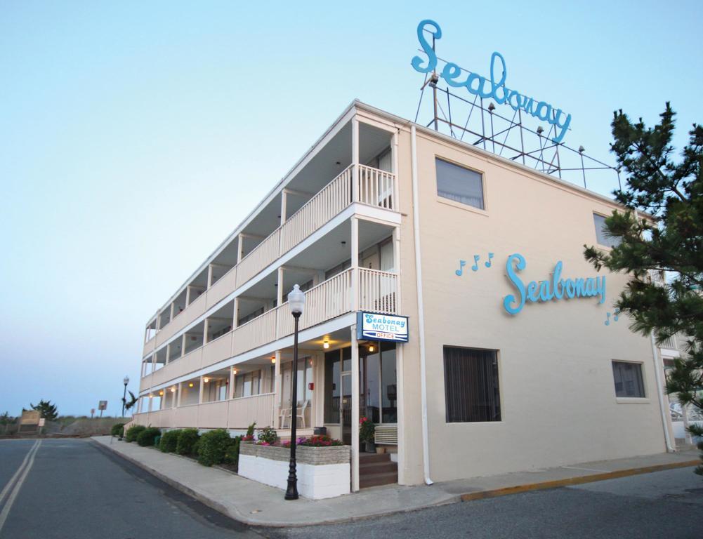 Motel Seabonay Oceanfront 2*