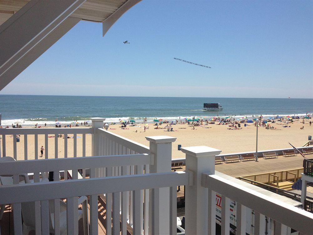 Monte Carlo Boardwalk / Oceanfront Ocean Ocean City