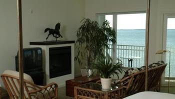 The Edge At Fager's Island Ocean City