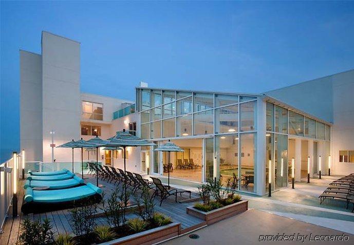 Courtyard By Marriott Ocean Oceanfront 4*