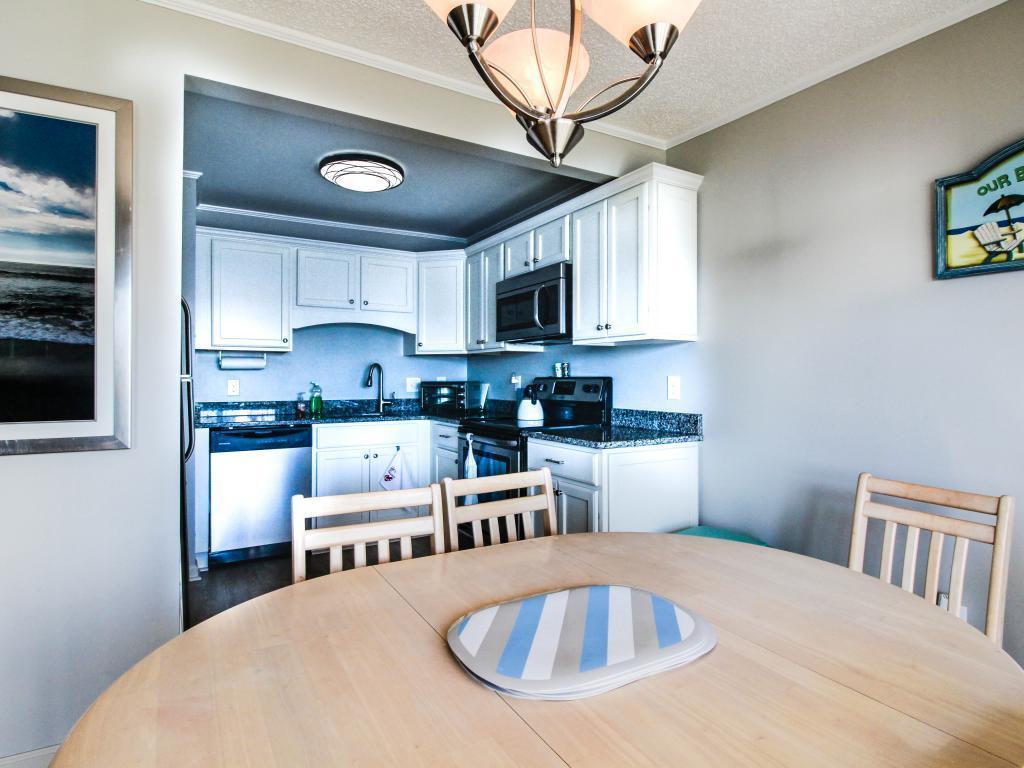 Bridgepoint I --- 8904 Rusty Anchor, Unit 25 Apartment *
