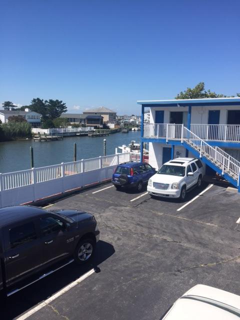 Motel Islander 2*