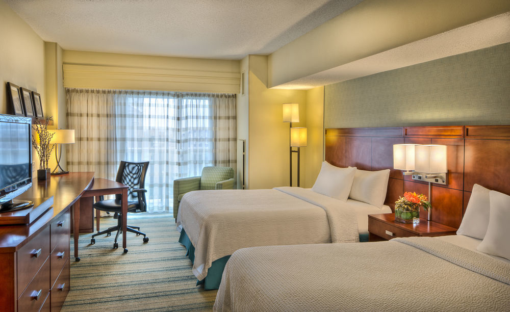 Courtyard By Marriott Ocean Oceanfront 4* Ocean City