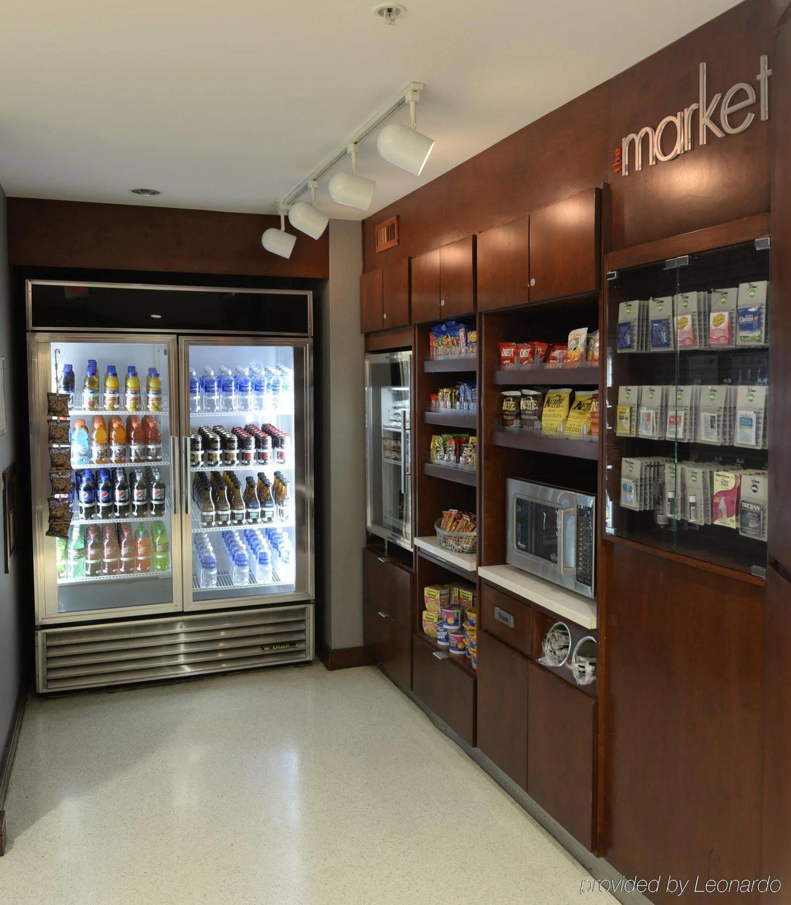 Courtyard By Marriott Ocean Oceanfront Hotel 4*