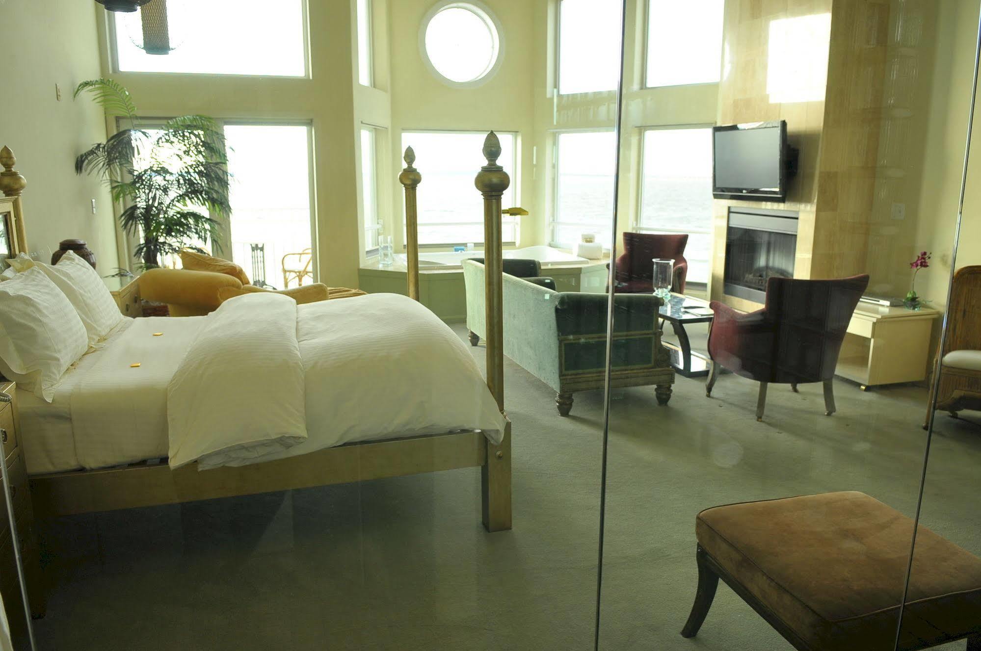The Edge At Fager's Island 3* Ocean City